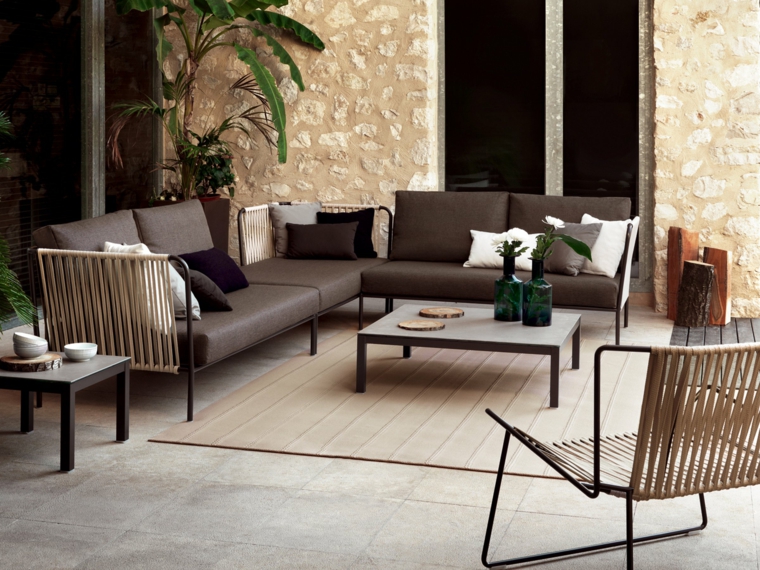 conjunto de sillones de color marrón conjunto sillones acolchado color marrón