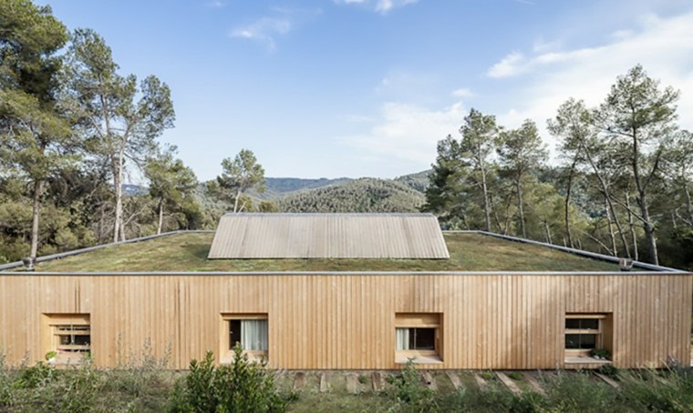 españa casa moderna tejado verde
