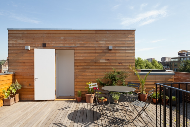 muebles de acero en la terraza opciones terraza muebles acero suelo madera ideas