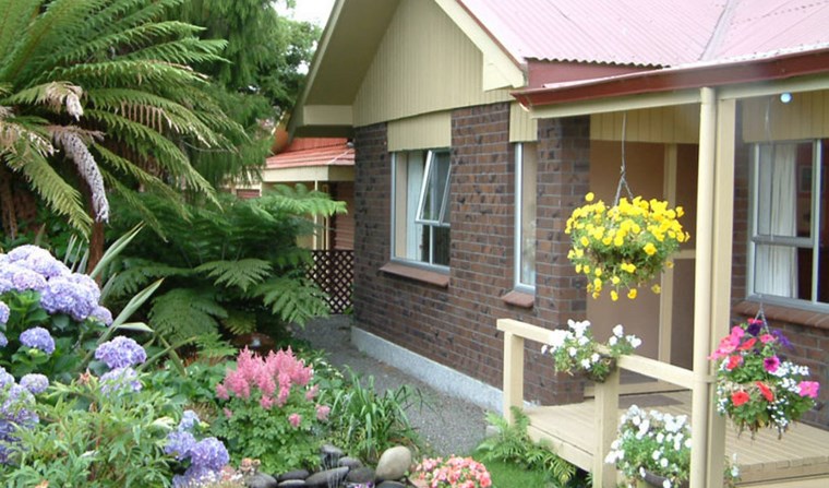 paisajismo flores primavera decoracion exterior casa ideas
