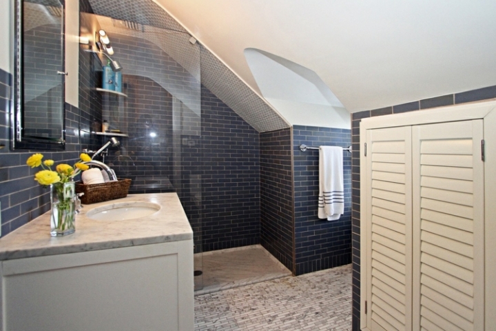 Duchas: 50 opciones para baños pequeños