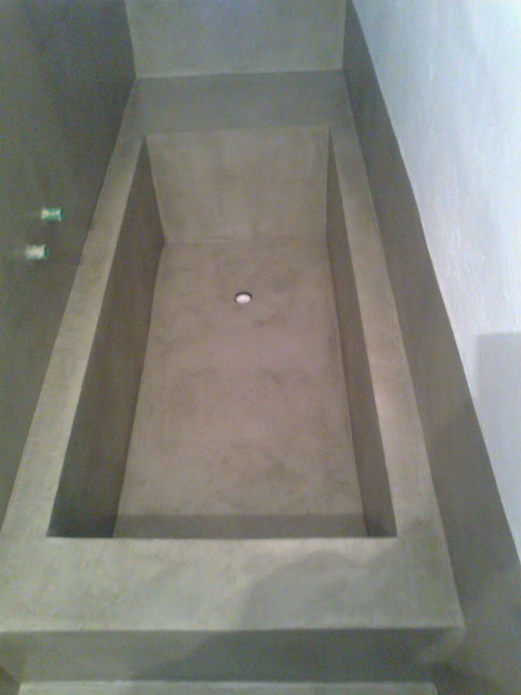diseño bañera moderna cemento
