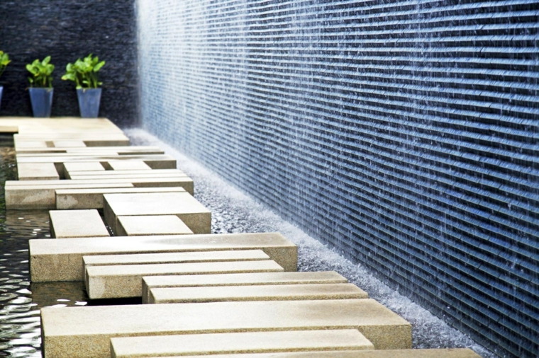 El agua en el jardín 50 ideas de fuentes estanques y más