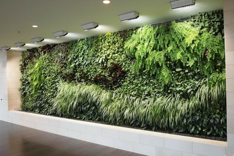 interior pasillo jardin vertical verde