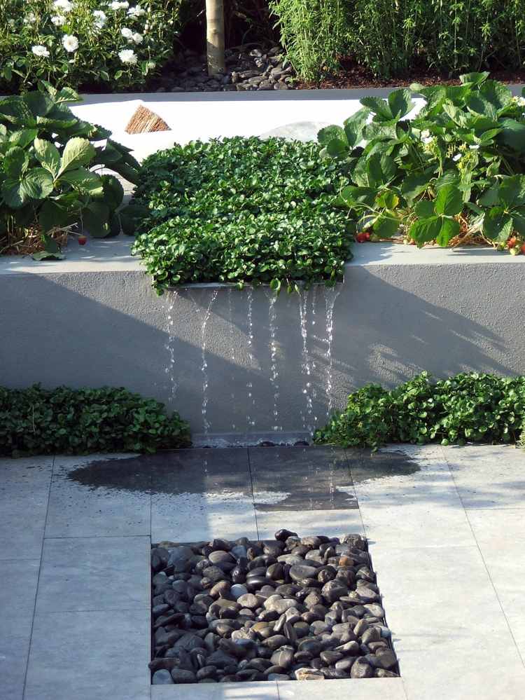 jardin caida agua baldos pulidos plantas ideas