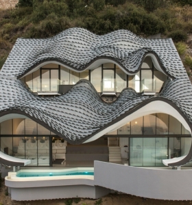 La casa del acantilado, un diseño de Gilbartolome Architects