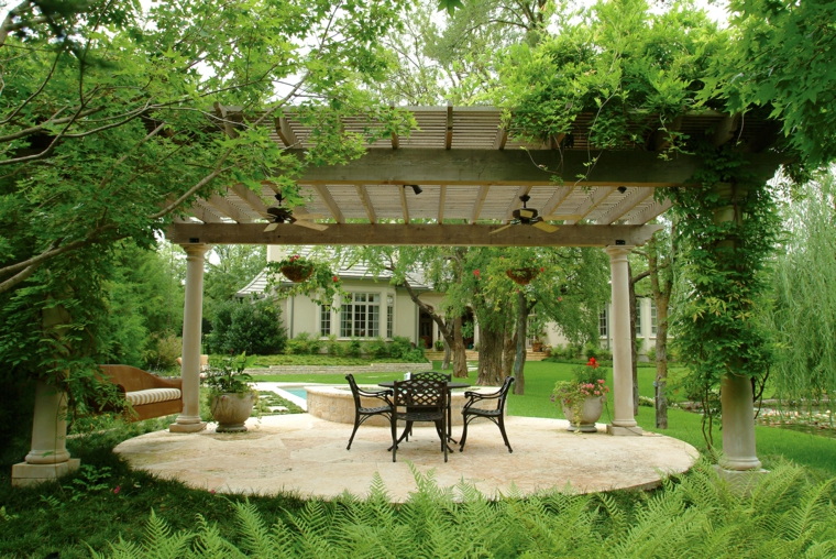 Diseño de jardines :50 ideas frescas y modernas