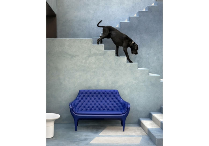 sofas mobiliario detalles escalones colores