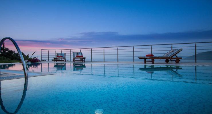 terrazas estupendo diseño piscina