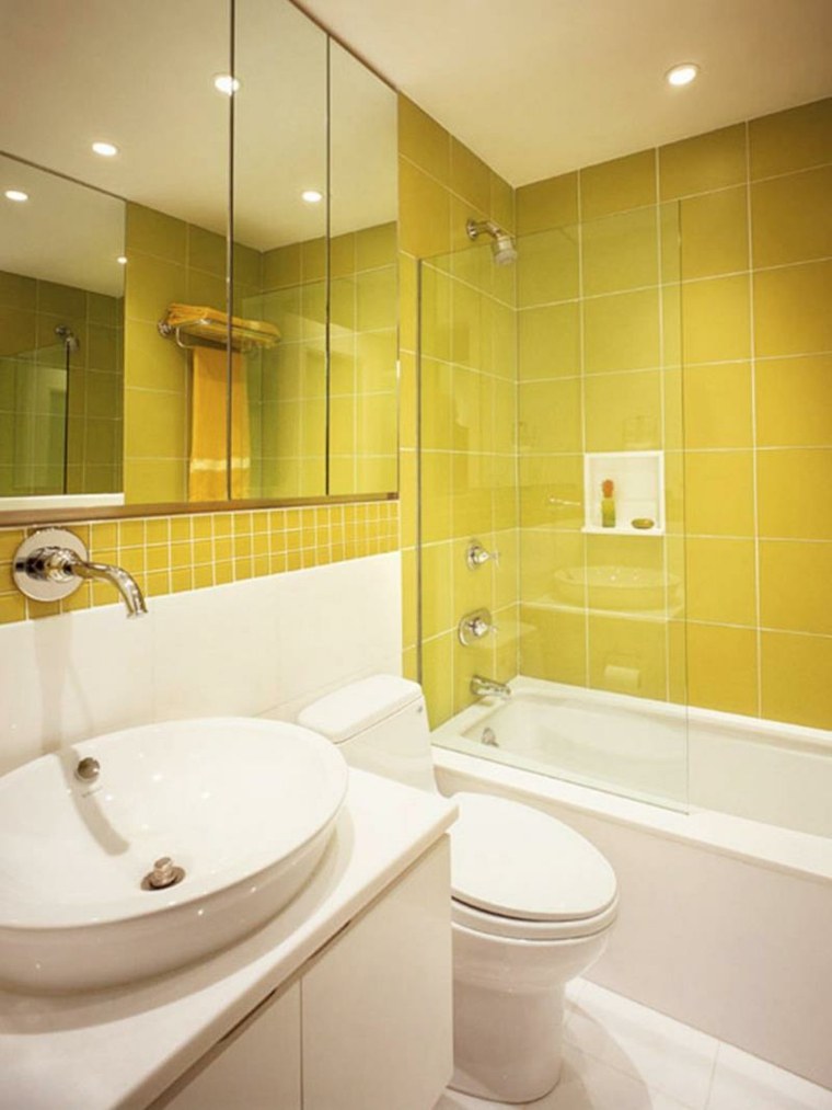 azulejos baño color amarillo