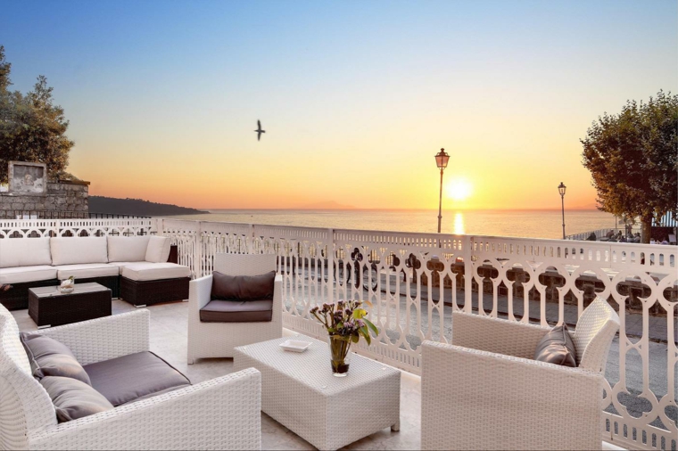 decoracion terrazas muebles ratan blanco exterior ideas