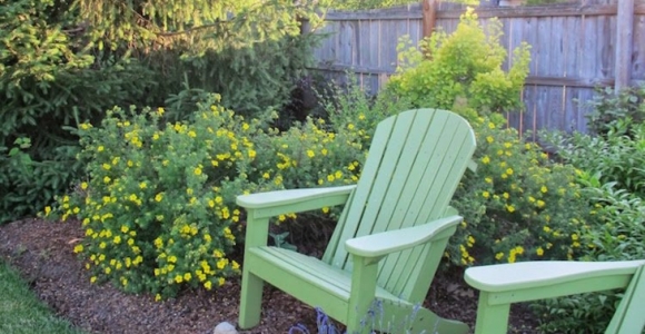 Decoración de jardines pequeños y patios traseros