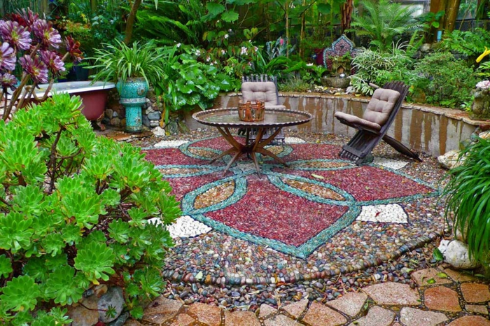 jardines mosaicos sillas plegables patio jarrones