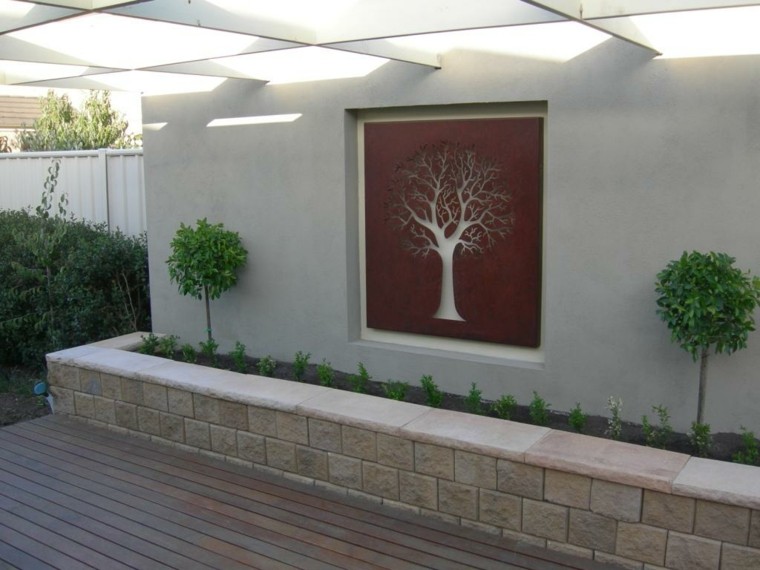 diseño decoración Overwrought Garden Art
