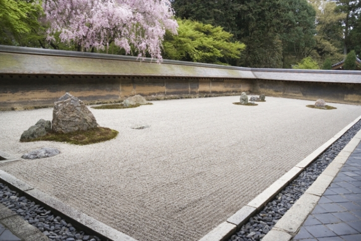 Piedras zen - diseños de decoración japonesa para tu jardín