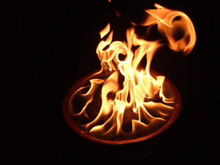 Pozo de fuego en el jardín - consejos para su construcción
