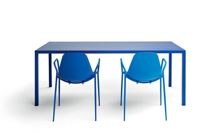 mesa rectangular color azul sillas ideas