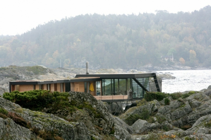 Casa de lujo llamada Lille Årøya diseñada por Lund Hagem