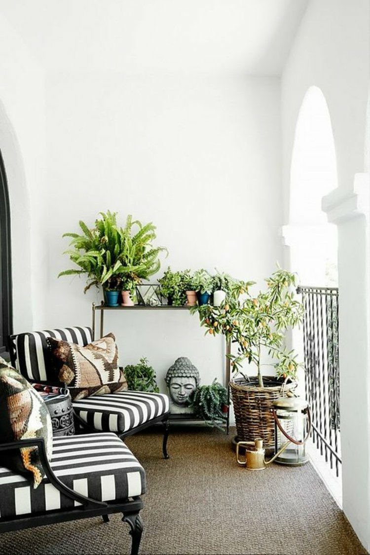 decorar terrazas sillones rayas