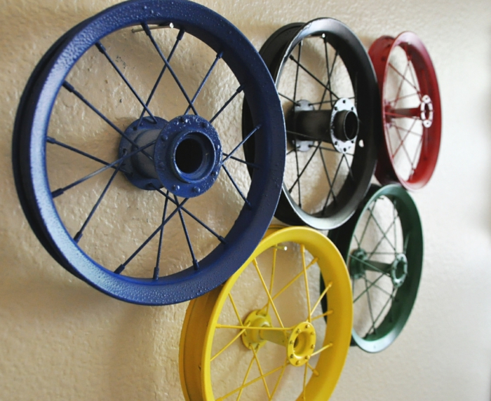 llantas bicicleta opciones reciclar decora pared colores ideas