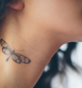Tatuajes pequeños, soluciones discretas llenas de belleza
