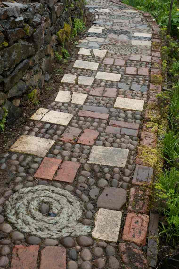 decorar suelo jardin piedras