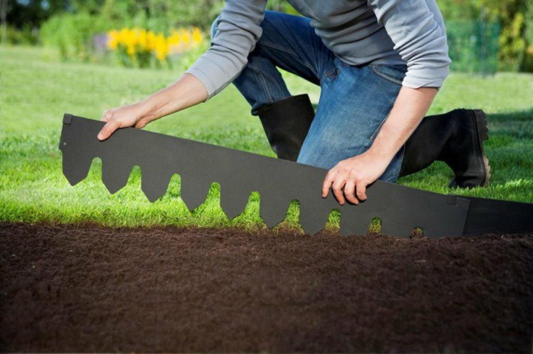 frontera acero negro separa espacios jardin ideas