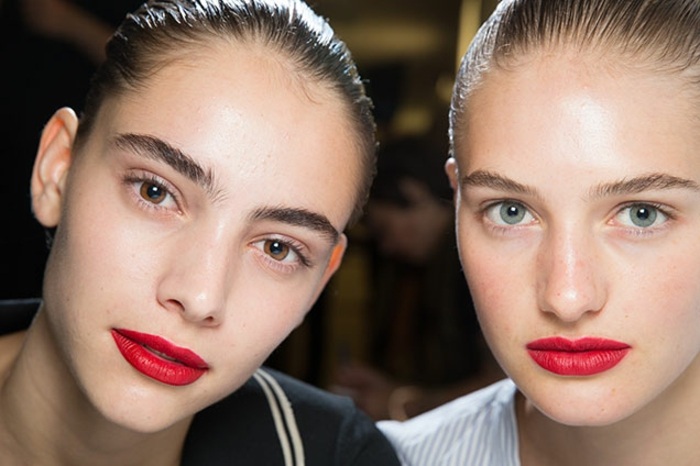 maquillaje-natural-moderno-rendencia-2016-labios-rojos