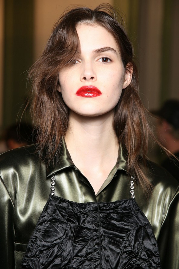 una modelo de nina ricci maquillaje natural moderno tendencia 2016 nina ricci ideas