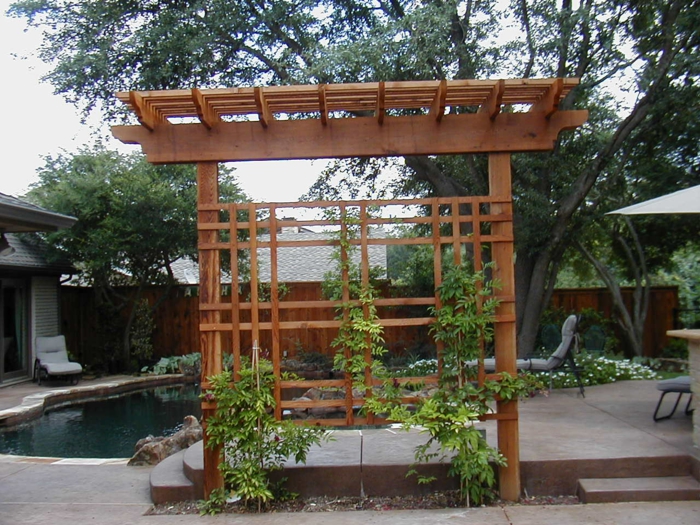 ideas para espacios patios ideas exteriores enrejado madera lineas