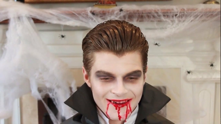 maquillaje de vampiro para hombre chico vampiro boca sangre