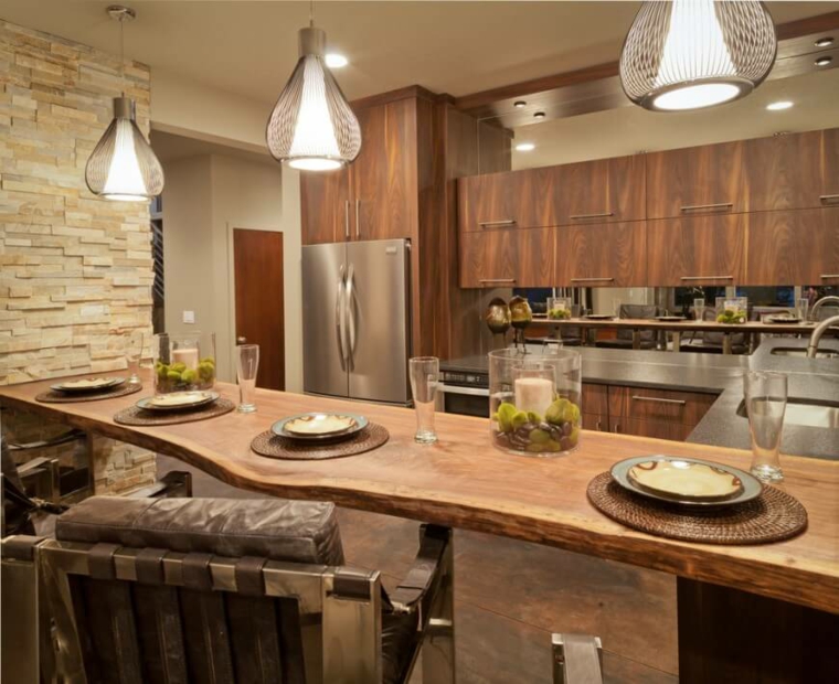 cocina madera isla bar