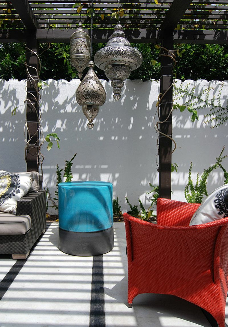 coloridos ambientes exteriores fuentes detalles