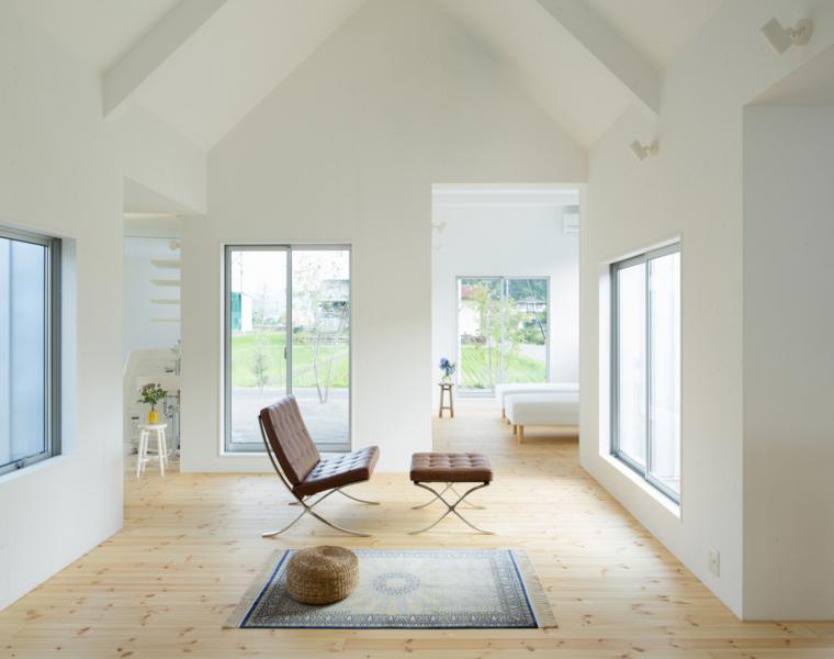 interior estilo minimalista sulo madera