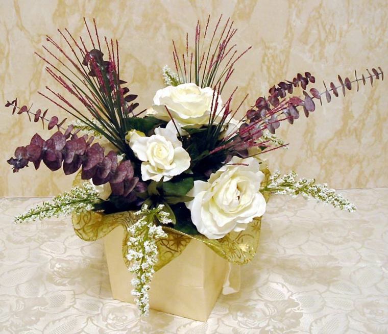 decorar con flores artificiales interiores originales