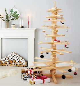 árboles de Navidad caseros - 42 ideas con madera rústica