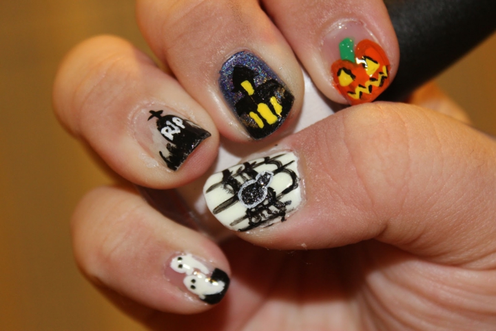 fantasmas junto a calabazas manicura sencilla calabazas ideas divertidas