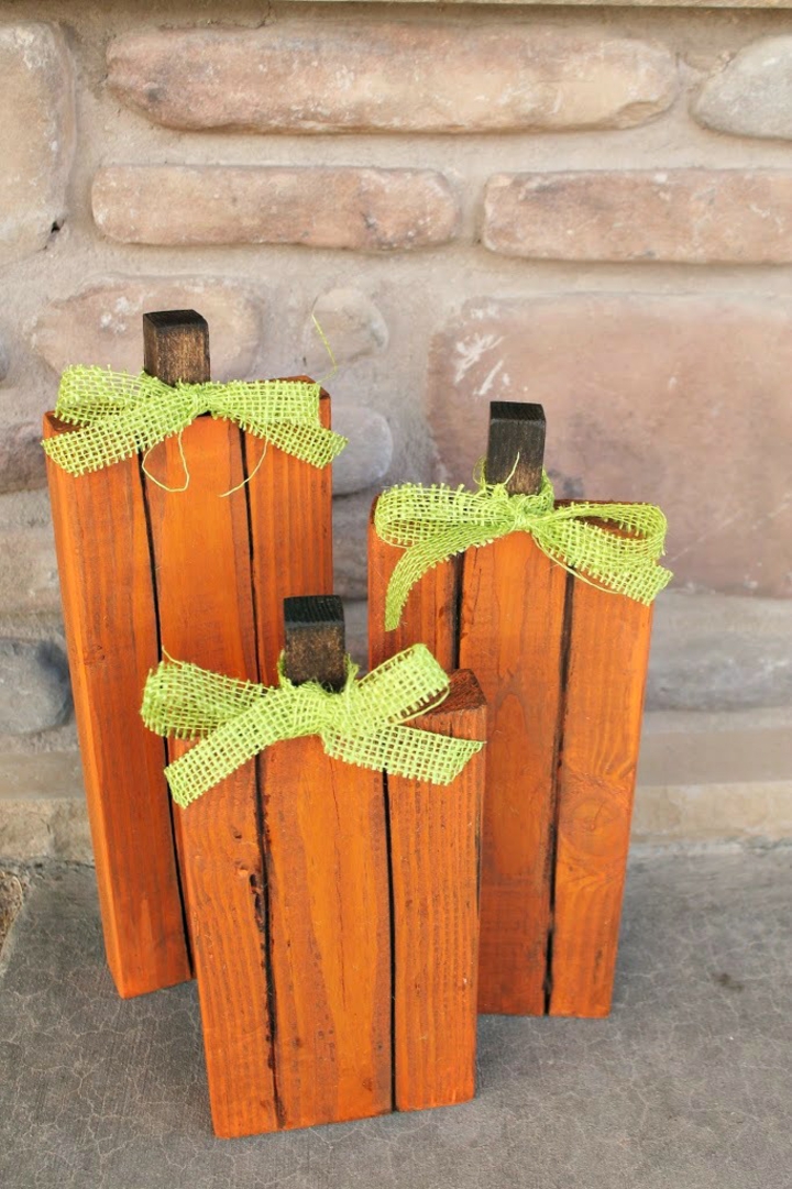madera reciclada con colores piezas madera recopiladas pintadas antiguos