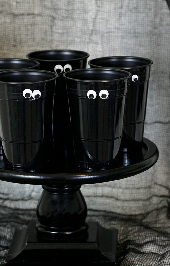 ejemplo para cambiar aspecto a vasos vasos transformados facilmente pintura figuras