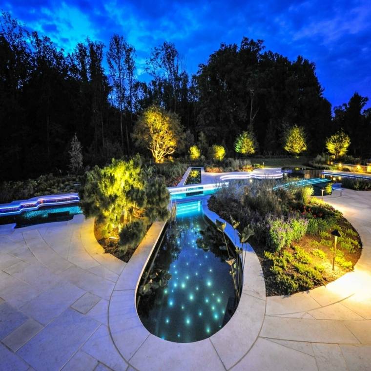 bonito jardin piscina luces Led