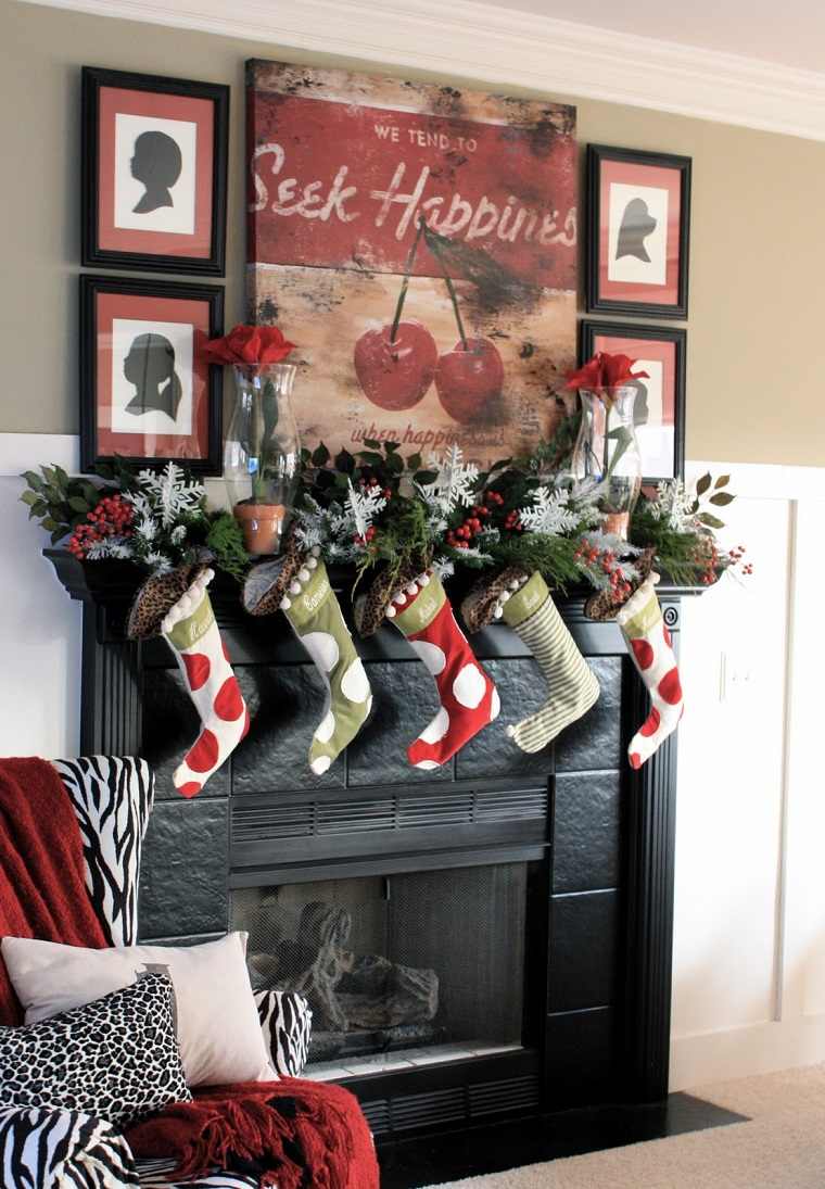 decoracion navidena chimenea negra calcetines ideas
