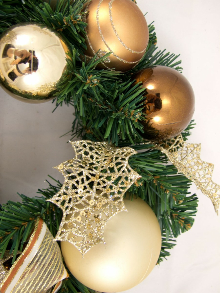 decorar en navidad salón cobre