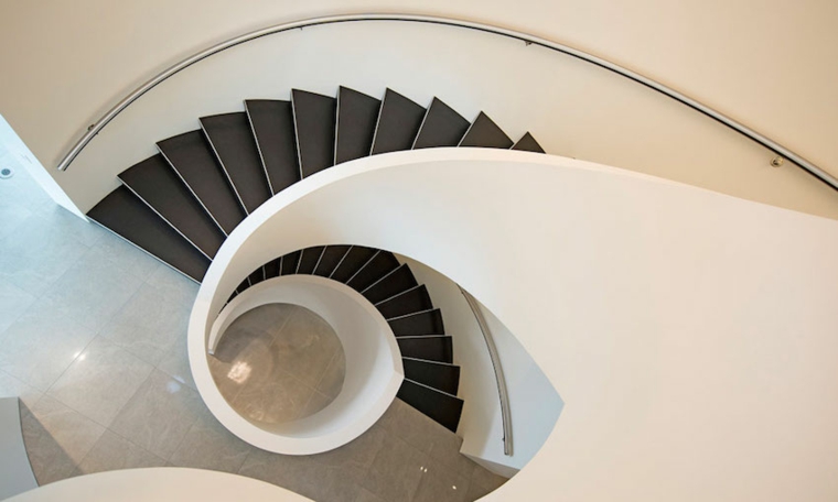 Escaleras de caracol modernas - más de 24 diseños alucinantes