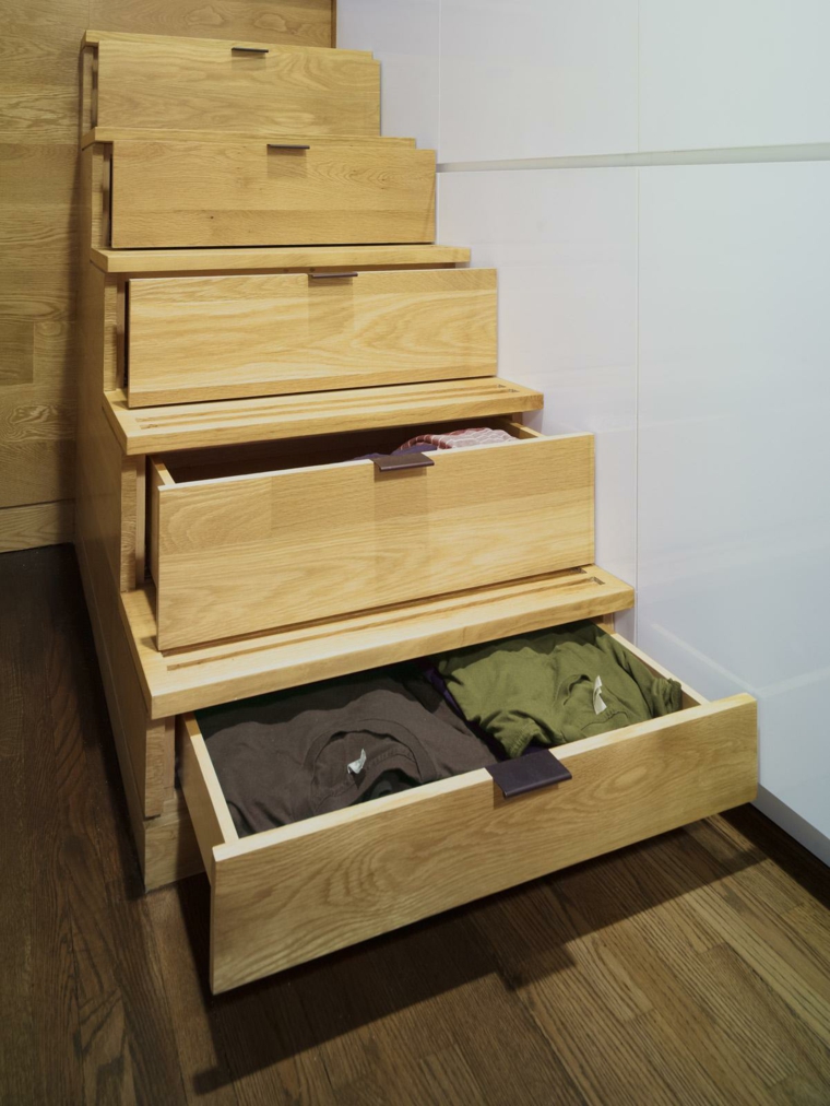escaleras cajones funcionales madera dieño