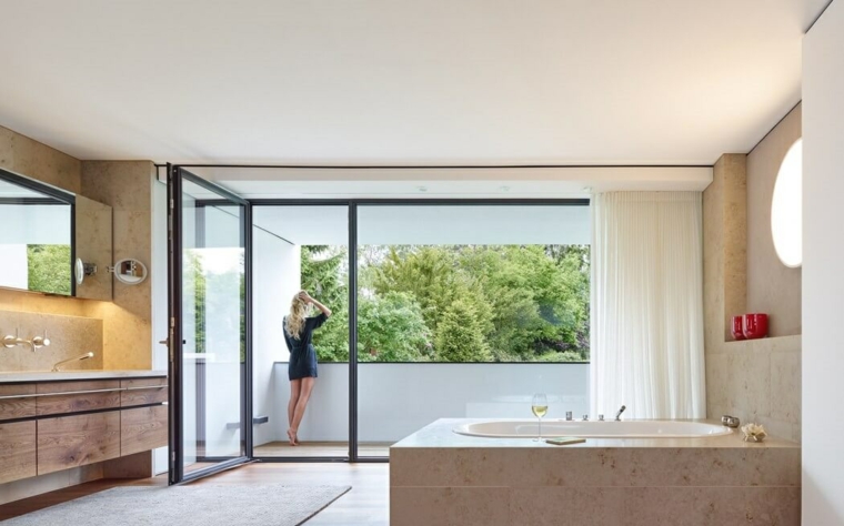 una habitación entera convertida en un baño bano habitacion amplia diseno alexander brenner architects ideas
