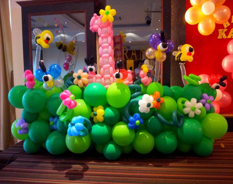 decoracion fiesrta globos verdes