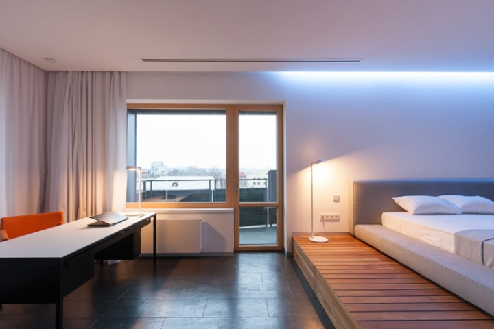 Casa moderna de colores del arquitecto Valentirov