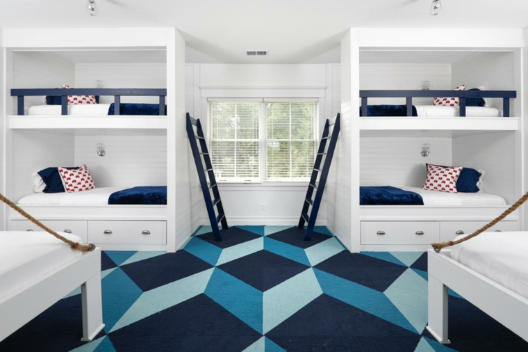 decoración habitación infantil azul blanca geometrico ideas