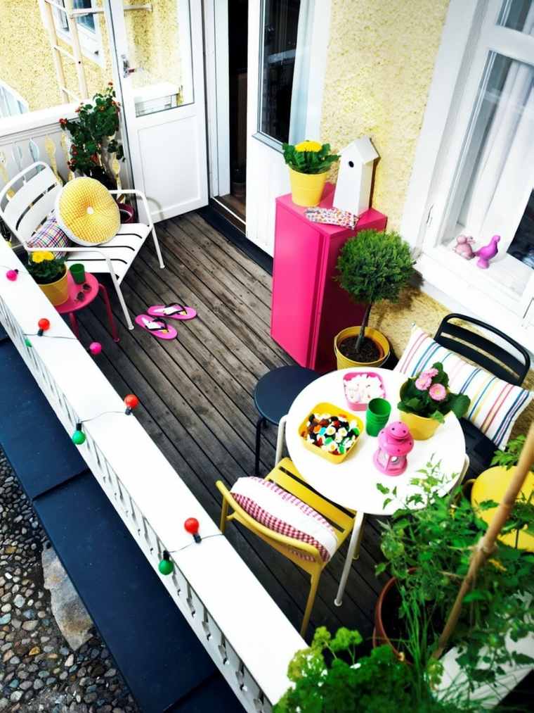 decorar balcon pequeño chill out exteriores espacios coloridos ideas