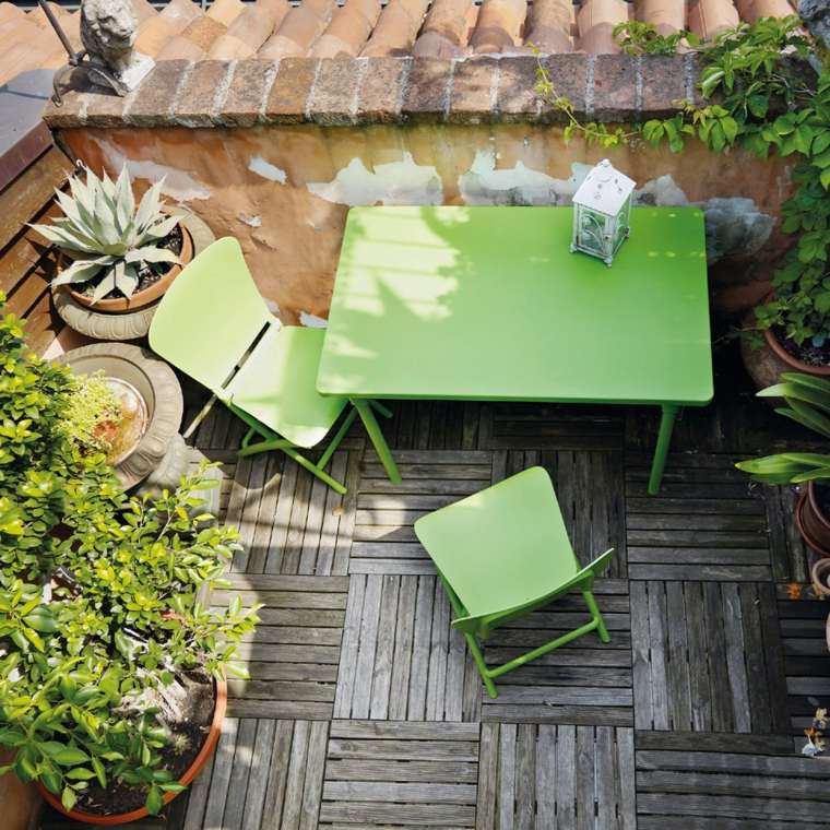 decorar balcon pequeño chill out exteriores mesa sillas verdes ideas